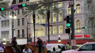 Motorista atropela multid&atilde;o em Nova Orleans; 11 mortos e 35 feridos