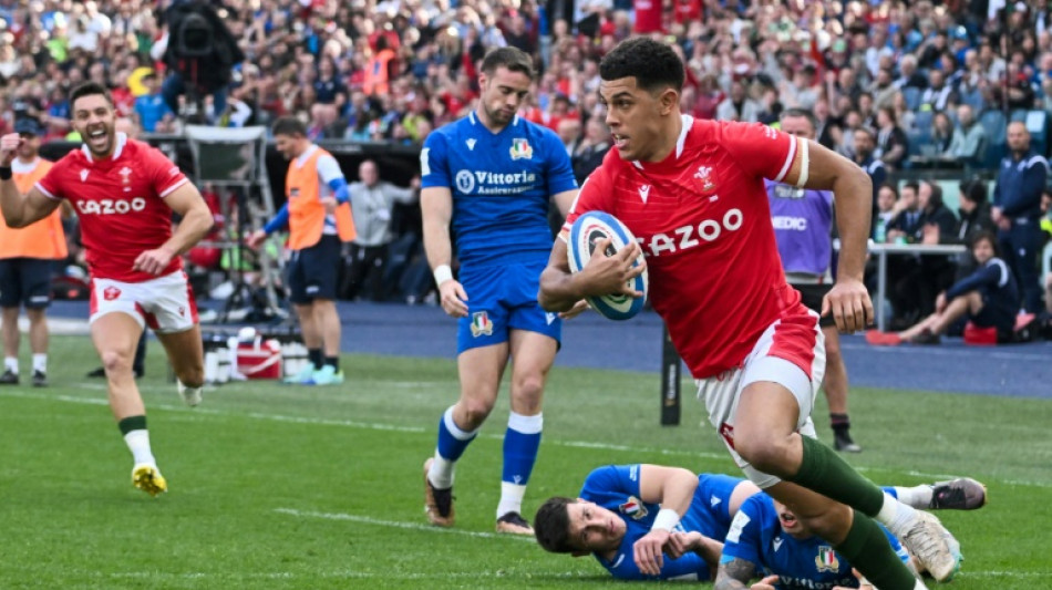 Wales beat Italy to claim advantage in wooden spoon battle