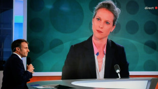 Macron se recusa a nomear candidata da esquerda a primeira-ministra na Fran&ccedil;a