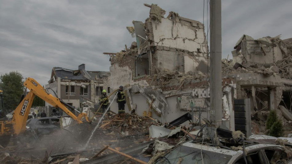 Ataque russo com mísseis e drones deixa ao menos 4 mortos em Kiev