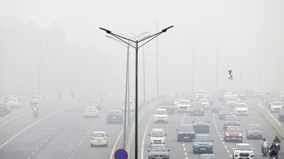 Smog in Neu Delhi: Luftverschmutzung 16 Mal höher als von WHO empfohlen