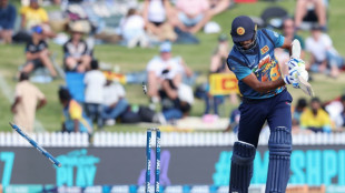 Sri Lanka labour to 157 all out in third New Zealand ODI