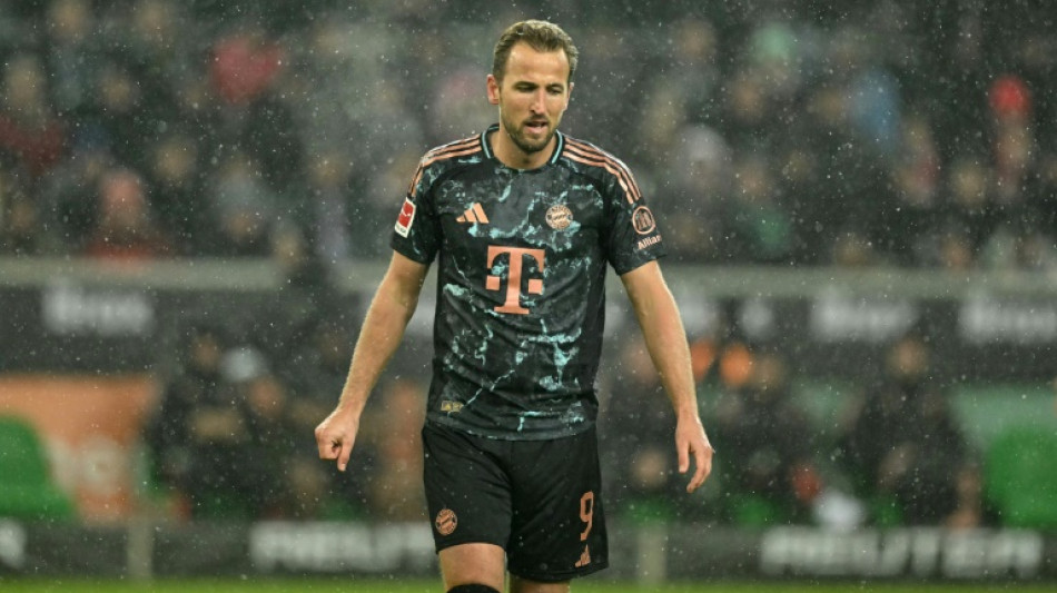 Bayern vence 'Gladbach' com gol de Kane e &eacute; l&iacute;der isolado da Bundesliga