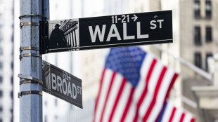 Wall Street apre in rialzo, Dj +0,25%, Nasdaq +0,51%