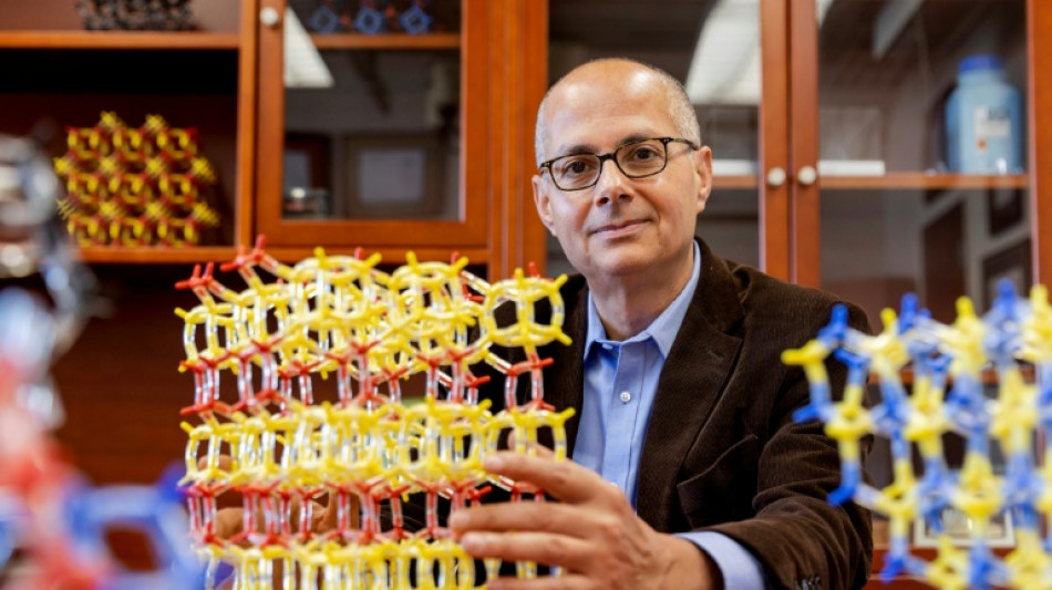 De réfugié à Prix Nobel de chimie, Omar Yaghi rend hommage à la "force" de la science