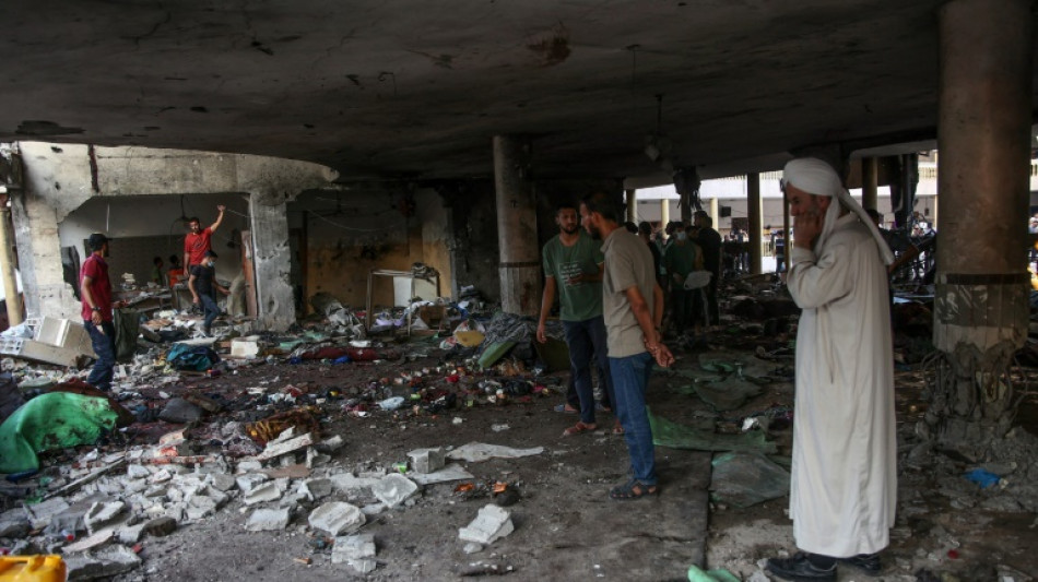 Identifican a 75 muertos tras el bombardeo israel&iacute; de una escuela en Gaza el s&aacute;bado