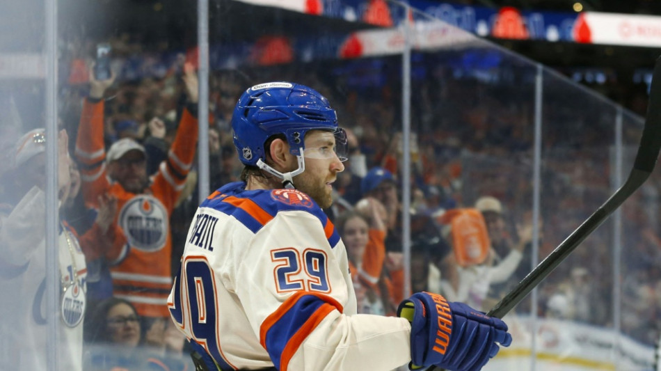 Draisaitl schlägt Peterka - Sturm gewinnt mit den Bruins