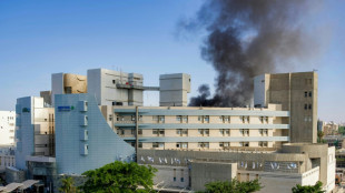 Un ataque iraní hiere a 32 personas en Israel y golpea un hospital