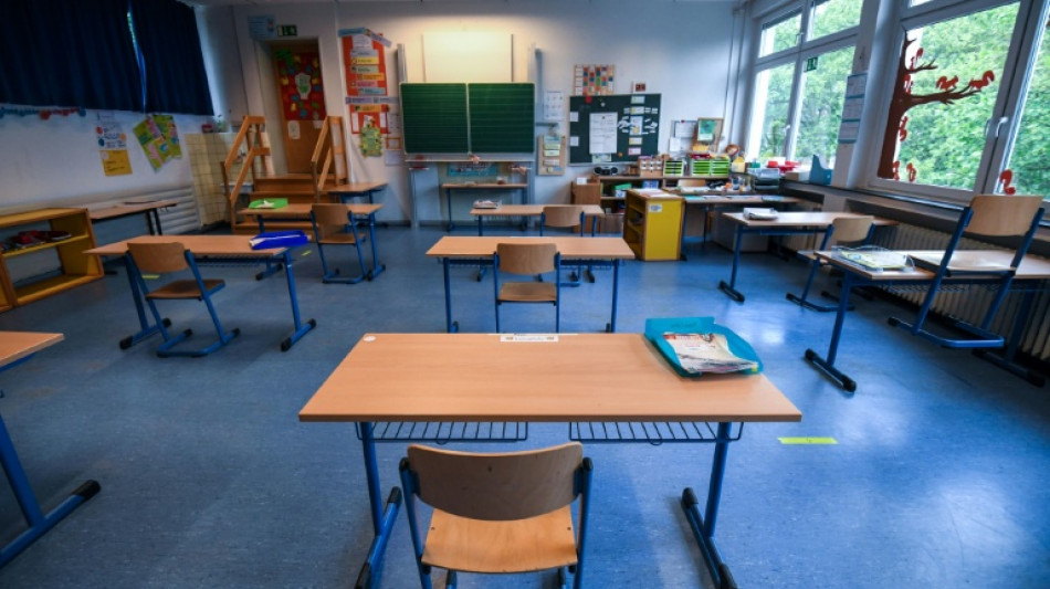 Umfrage: Smartphones im Schulalltag stellen Lehrkr&auml;fte vor Herausforderungen