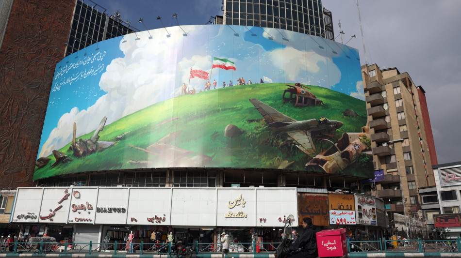 Media, 'i negoziati Iran-Usa affronteranno anche il tema missilistico'