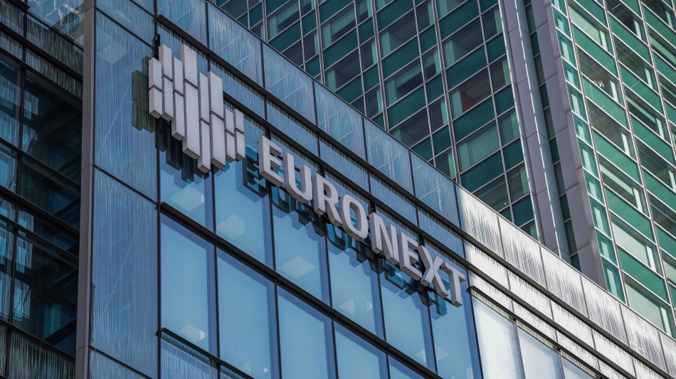 Borsa: Europa debole in apertura, Parigi -0,32%, Londra -0,23%
