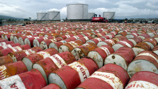 ll petrolio chiude in rialzo a New York a 58,66 dollari