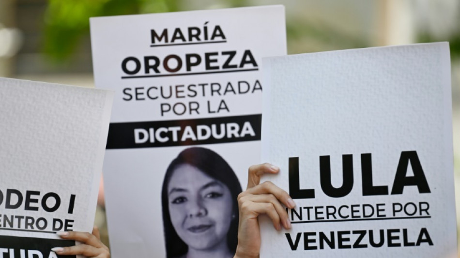 Manifestantes na Venezuela pedem que Lula atue na liberta&ccedil;&atilde;o de 'presos pol&iacute;ticos'