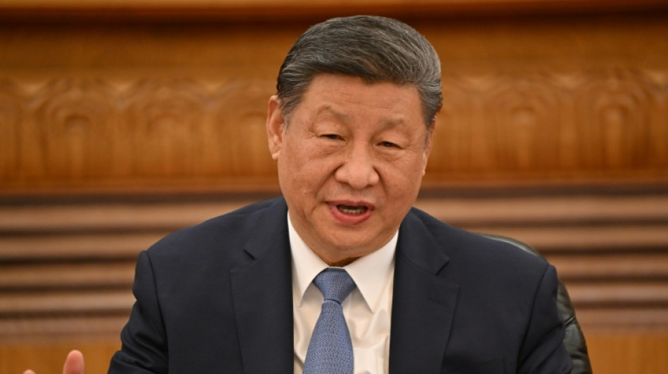 Xi advierte que el proteccionismo "no lleva a ninguna parte" en el inicio de su gira por el sudeste asiático