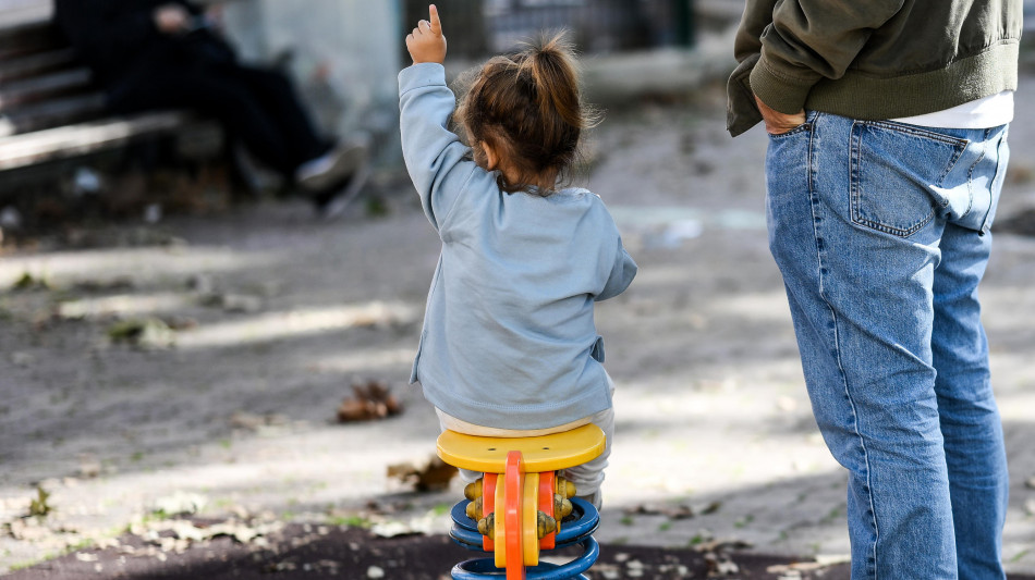 Inps, anche nel 2026 bonus nuovi nati, 1.000 euro a bambino