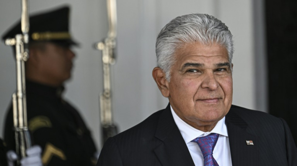 La relaci&oacute;n con China se mantiene inalterable, afirma el presidente de Panam&aacute;