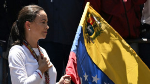 Oposi&ccedil;&atilde;o venezuelana pede que 'batalha' nas ruas continue