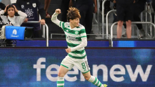 Furuhashi at the double as Celtic stay out in front
