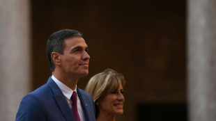 Pedro S&aacute;nchez recusa depor contra esposa e apresenta queixa contra juiz do caso