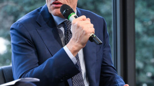 Descalzi, 'la leadership &egrave; alimentata anche dalla capacit&agrave; di ascoltare'