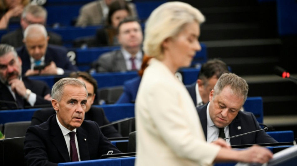 La jefa de la UE invita a Canad&aacute; a ser "miembro asociado" del bloque