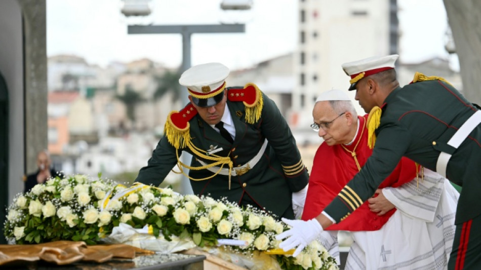Au d&eacute;but d'une visite historique en Alg&eacute;rie, L&eacute;on XIV appelle au "pardon"
