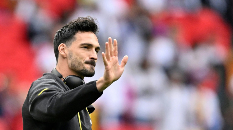 "Benvenuto, Mats!": Hummels schlie&szlig;t sich AS Rom an