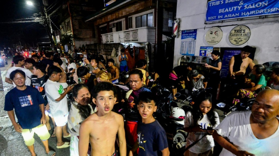 Terremoto en Filipinas deja al menos 31 muertos