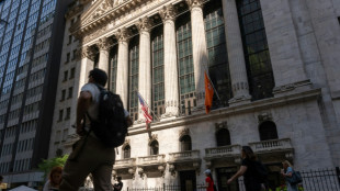 Wall Street en ordre dispers&eacute; mais le Nasdaq promet, &agrave; ce rythme, un nouveau sommet