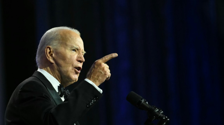 Biden diz a Trump que os migrantes s&atilde;o o 'sangue' dos Estados Unidos