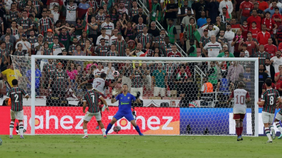 Aposta de Diniz nos veteranos leva Fluminense &agrave; final do Mundial de Clubes