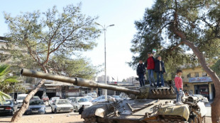Mais da metade das crian&ccedil;as s&iacute;rias est&atilde;o fora da escola, alerta Save the Children
