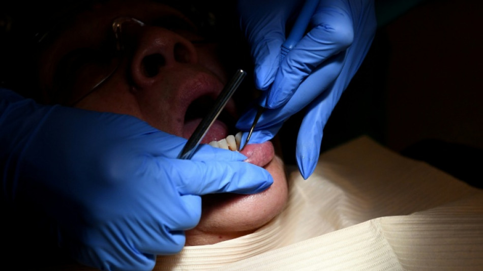 Caries dentaires: la Haute autorit&eacute; de sant&eacute; recommande le remboursement de quatre traitements