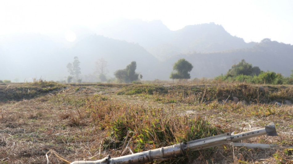 Unos combatientes de una minor&iacute;a &eacute;tnica birmana afirman controlar una ciudad fronteriza con Banglad&eacute;s