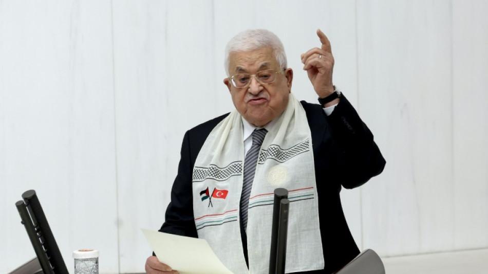 Presidente palestino visita Madri para agradecer &agrave; Espanha por seu apoio