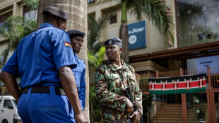 Tribunal do Qu&ecirc;nia prorroga ordem que suspende envio de for&ccedil;a policial ao Haiti