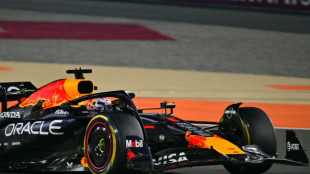 Verstappen wins Qatar GP to set up final race title showdown