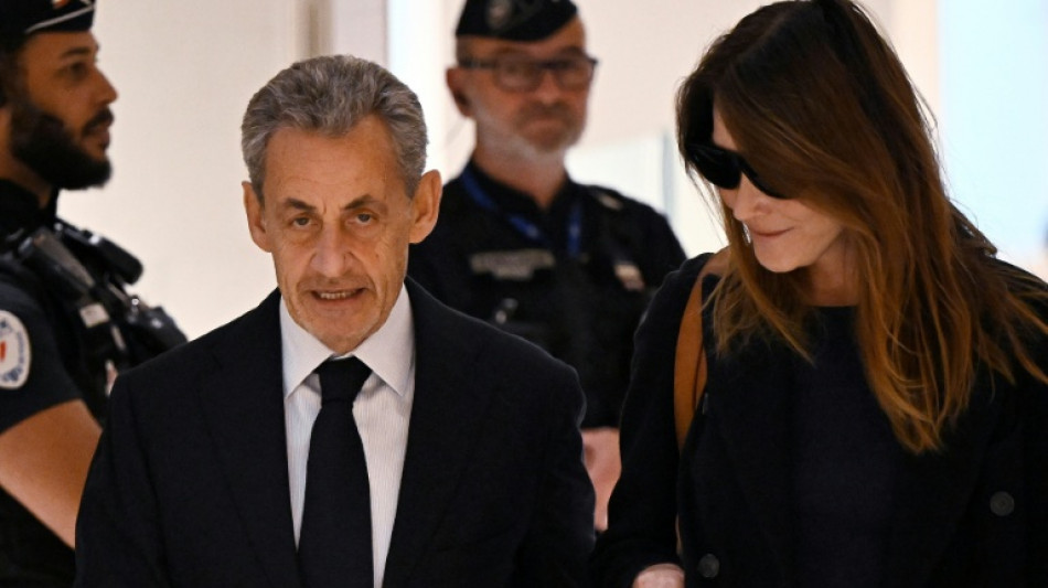 Lourdement condamné au procès libyen, Sarkozy ira en prison, une première pour un ex-président