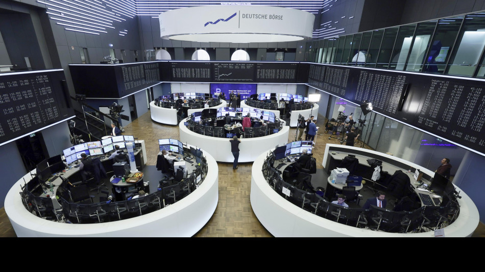 Borsa: l'Europa tenta rialzo a met&agrave; seduta, il wti verso i 100 dollari