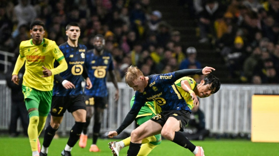 Lens e Lille vencem e seguem na parte de cima da tabela do Francês