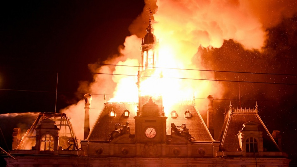 Rathausbrand in Limoges bei Unruhen: Weiterer Verd&auml;chtiger festgenommen