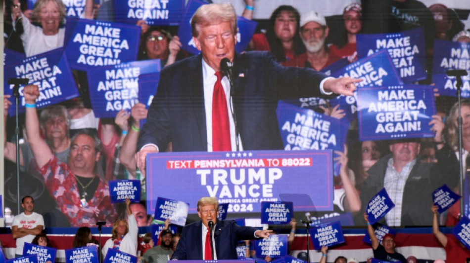 Trump pede repress&atilde;o 'violenta' da criminalidade e insulta Harris