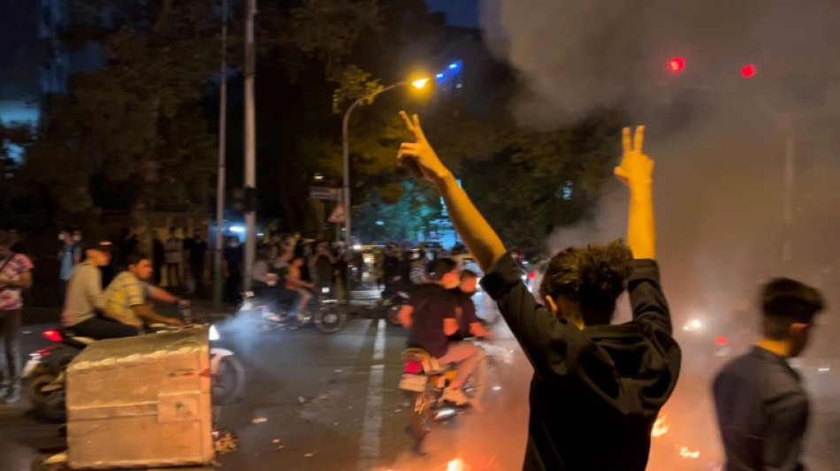 Iran: les manifestants toujours debout, malgr&eacute; la r&eacute;pression