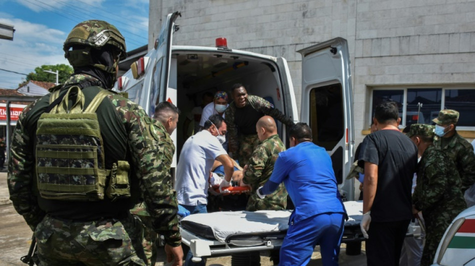Governo da Col&ocirc;mbia e ELN decidem retomar processo de paz ap&oacute;s reuni&atilde;o em Caracas