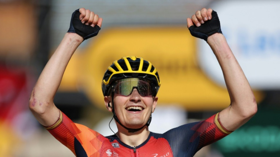 Carlos Rodr&iacute;guez gana y se pone tercero en el Tour, Vingegaard conserva el amarillo