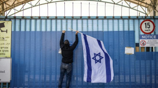 Israel pro&iacute;be atividades da ag&ecirc;ncia da ONU para palestinos
