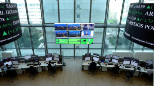 Moyen-Orient: les march&eacute;s mondiaux tiennent bon &agrave; d&eacute;faut d'y voir clair