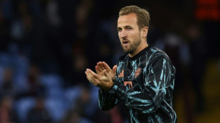 Harry Kane ainda se recupera de les&atilde;o e n&atilde;o ser&aacute; titular contra Gr&eacute;cia