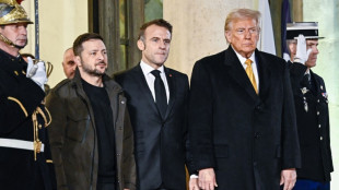 Zelensky quer paz 'duradoura' com a R&uacute;ssia e Trump diz que 'provavelmente' reduzir&aacute; ajuda