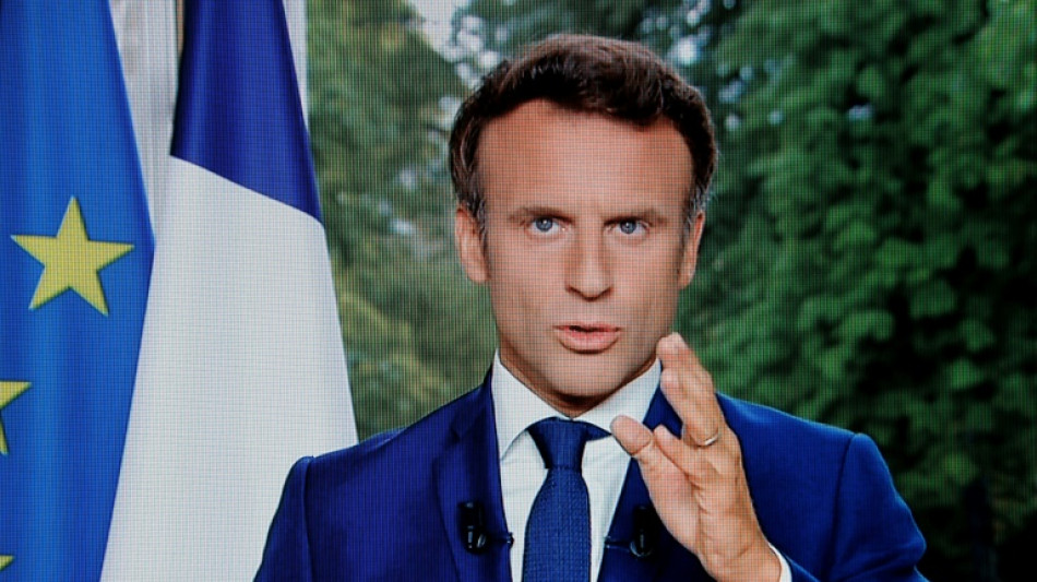 Macron enjoint les oppositions r&eacute;ticentes &agrave; s'inscrire dans la voie de "compromis"